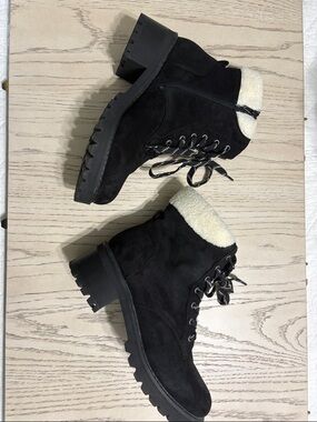 Women's Black Faux-Suede Lace-Up Ankle Boots with Shearling Collar